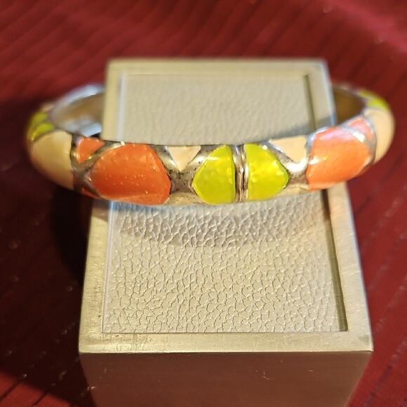 7 Assorted Colorful Bracelets/Bangles - Picture 5 of 8